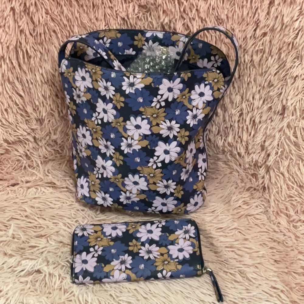 Vera Bradley Floral Navy Canvas Satchel Bag with Matching Wallet